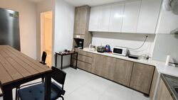 Lutheran Tower (D10), Apartment #559376681
